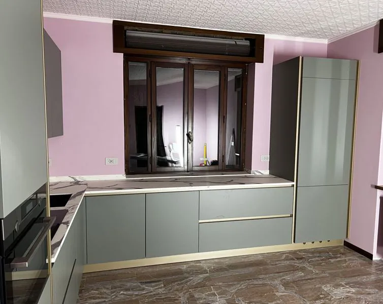 Realizzazione cucina moderna Mobili Castelli 