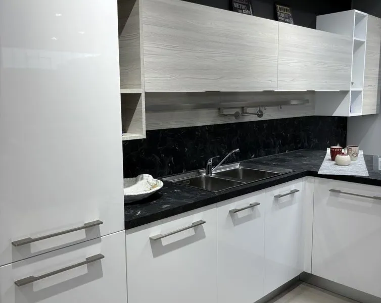 Cucina arredata presso Mobili Castelli a Illasi Verona