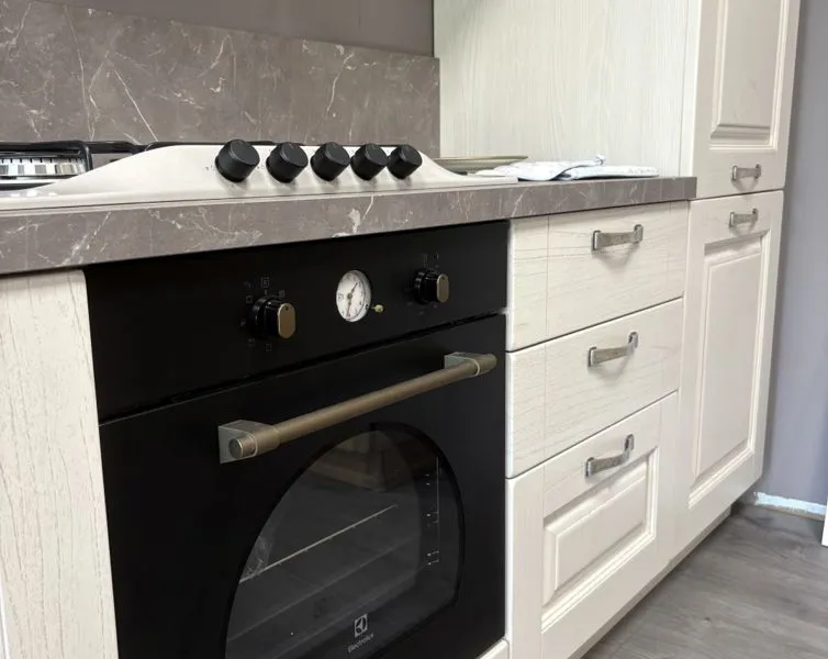 Cucina arredata presso Mobili Castelli a Illasi Verona