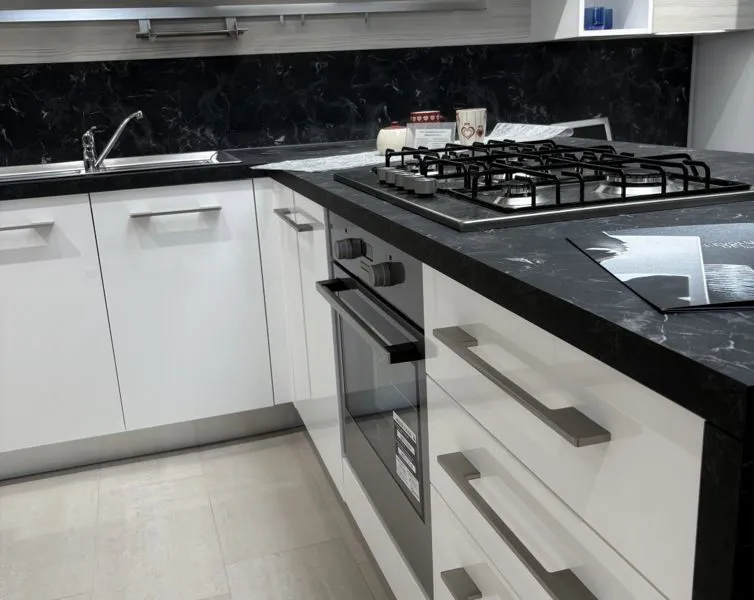Cucina arredata presso Mobili Castelli a Illasi Verona