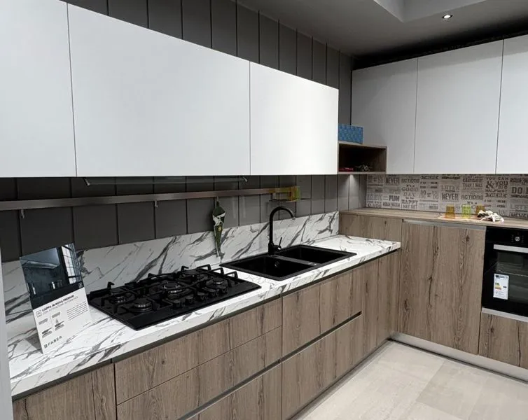 Cucina arredata presso Mobili Castelli a Illasi Verona