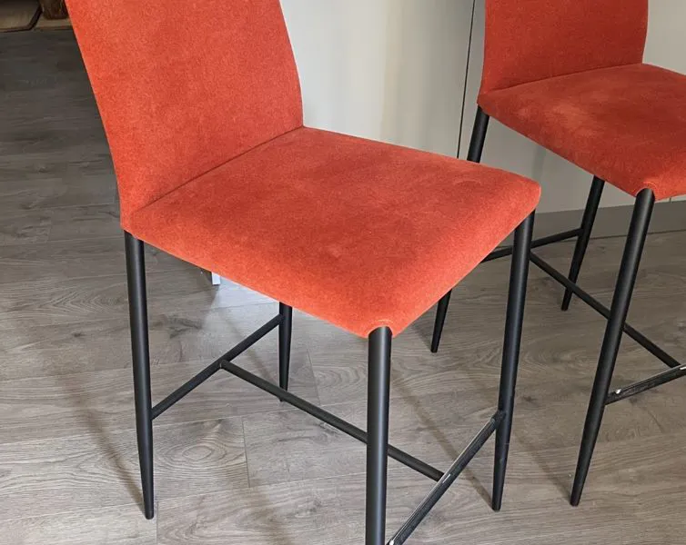 Tavoli e sedie d'arredamento presso Mobili Castelli a Illasi, Verona.