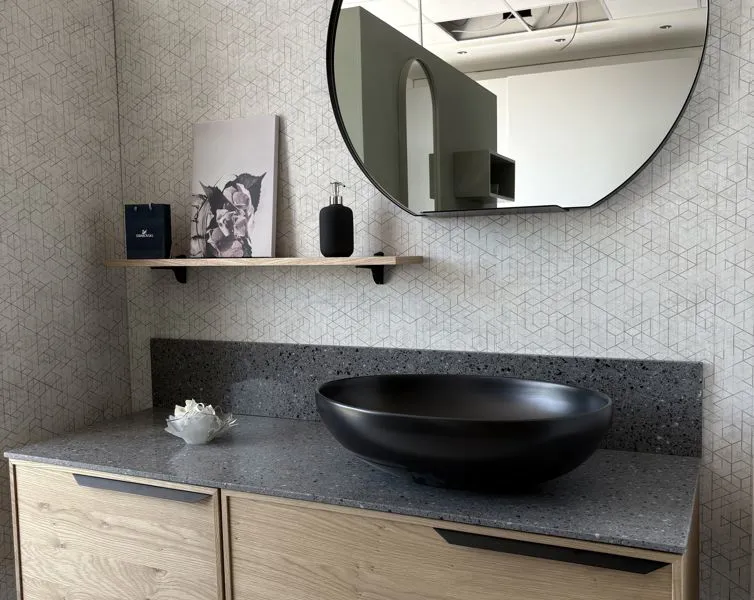 Bagno arredato da Mobili Castelli